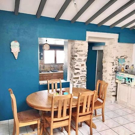 Charmante Maison Atypique En Village Saint-Colombin Екстериор снимка